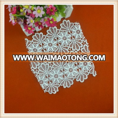 Hot sale white double scalloped flower design chemical lace trims for garment